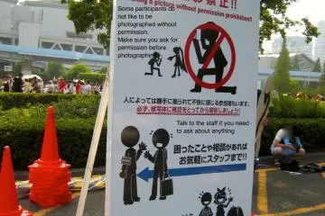 Cosplay and photographing etiquette