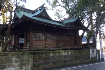 Shrine building seen from the street