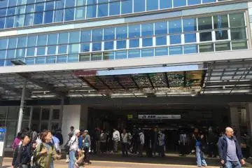 Gallery image