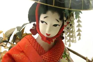 This maiko is made with Japanese silk