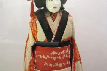 Bunraku puppet