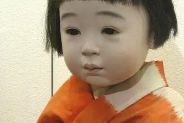 Modern portrait doll