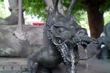 Sensoji Temple's omizuya, with its photogenic dragon's head