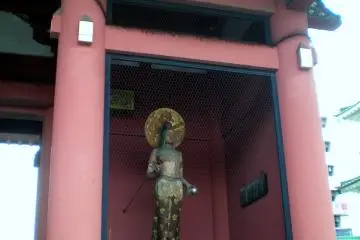 Kaminarimon Gate's rear deity