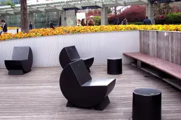 Rest zone near Mori Tower, Roppongi