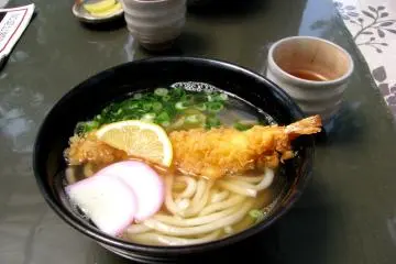 Tempura udon with a shrimp