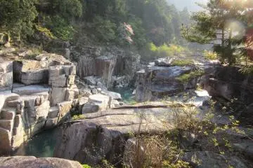  Nezame-no-toko Gorge, Nagano