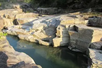  Nezame-no-toko Gorge, Nagano