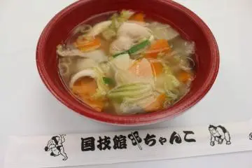 Chanko nabe bowl for just ¥300 (Photo: Tom Roseveare)