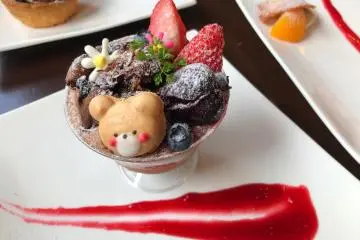 Can't argue with presentation like that - adorable!