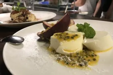Passionfruit panna cotta