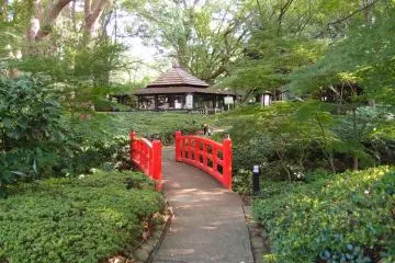 Hard to deny the beauty of this garden (Photo: <a href="https://www.flickr.com/photos/o_0/9515693203/in/photolist-qbVFbp-qtgZu7-mKGy2T-mKGJjp-mKJsjf-mKGGeV-mKGGJv-mKJpbS-mKGvWv-mKGvWa-fuSrAP-fuSrup-fuSoD6-fuSq4V-fv7kiq-fv7MfU-fv7KxQ/" target="_blank" rel="noreferrer noopener nofollow">Guilhem Vellut</a> / <a href="https://creativecommons.org/licenses/by/2.0/" target="_blank" rel="noreferrer noopener nofollow">CC BY 2.0</a>)