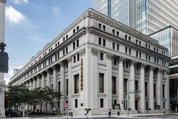 Mitsui Memorial Museum is here in the Mitsui Honkan Building in Nihonbashi