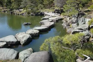 The refined beauty of Kiyosumi-teien