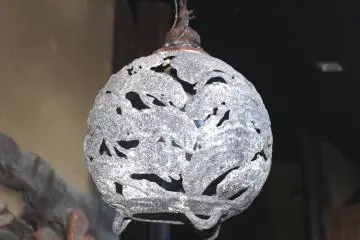 Metal lantern