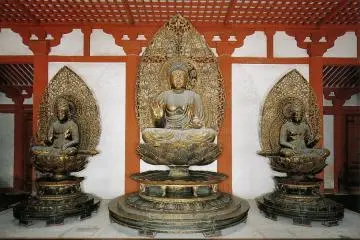 Yakushi Triad in Daikodo