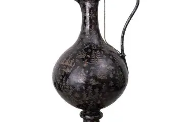 Shikkohei (Persian-style lacquered ewer), which will be exhibited at the Tokyo National Museum from November 6th to 24th