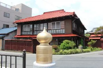 Gallery image