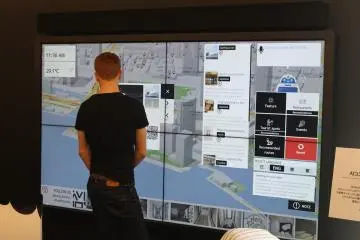 TAVINOSHIORI - this touch-screen panel provides recommendations and info about the local area