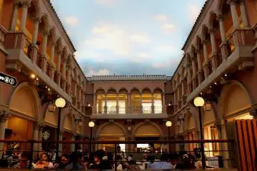 Venus Plaza