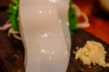 I highly recommend the squid sashimi. Instead of wasabi, fresh ginger mixed with a little soy sauce compliments the delicate texture