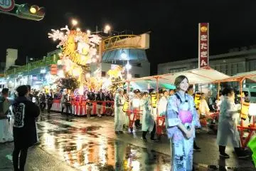 A local celebrity talking about the festival on live TV