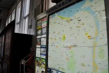 แผนที่เมืองและรางรถไฟ