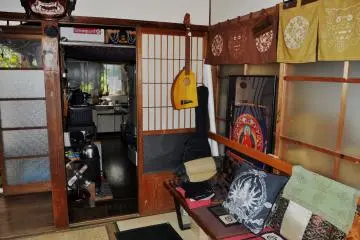 <p>้ห้องนั่งเล่นรวม</p>
