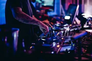 CÉ LA VI TOKYO Club Lounge (Photo: CÉ LA VI TOKYO)