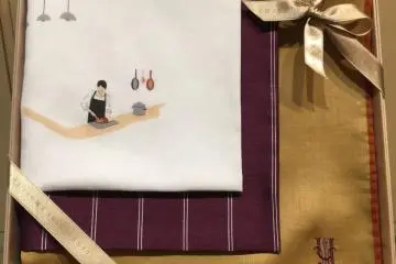 Set of three, a lovely gift for someone who loves cooking.