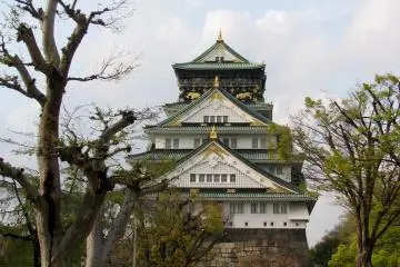 A Quiet Evening by Osaka Castle