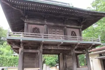 Tower Gate of Musashi Kokubunji, Kokubunji City (Photo: <a href="https://commons.wikimedia.org/wiki/File:Musashi-kokubunji_roumon.JPG" target="_blank" rel="noreferrer noopener nofollow">Saigen Jiro</a> / <a href="https://creativecommons.org/publicdomain/zero/1.0/" target="_blank" rel="noreferrer noopener nofollow">CC0 1.0</a>)