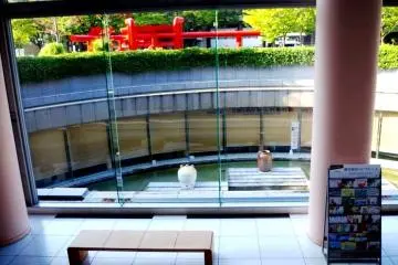 Gallery image