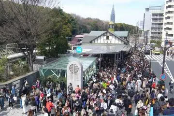 Harajuku Station congestion