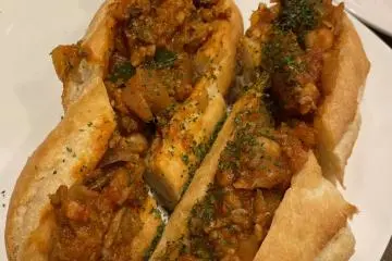 Chili con carne hot dog sandwich