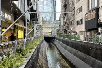 Lemonade is located in Shibuya Stream