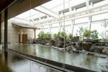 Indoor and open-air baths