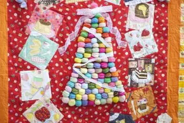 Some of the designs are very involved! (Photo: <a href="https://www.flickr.com/photos/sakepuppets/8432875274" target="_blank" rel="noreferrer noopener nofollow">Saké Puppets</a> / <a href="https://creativecommons.org/licenses/by/2.0/" target="_blank" rel="noreferrer noopener nofollow">CC BY 2.0</a>)