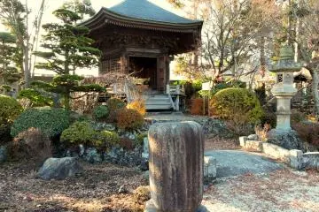 Octagon treasure house at Fukugenji