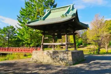 Bonsho Temple Bell in November