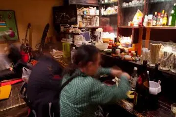 ...뿐 아니라 ...