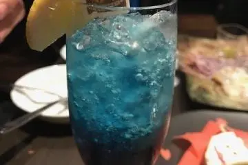 This healer needs her Astrologian cocktail