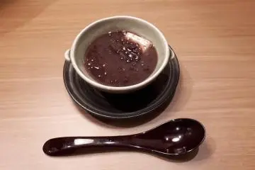 Anmitsu agar jelly desert