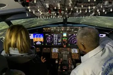 Boeing 747 flight simulator at the Museum of Aeronautical Sciences