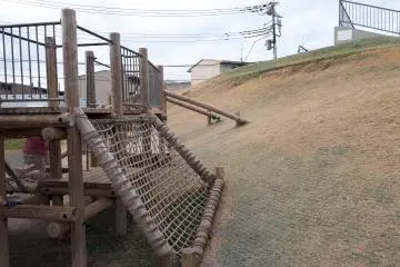 Jungle gym netting