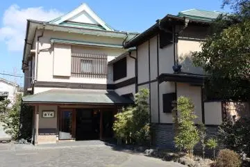 Arriving at Kagetsuro