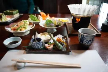 Koumon course meal at Tousuian