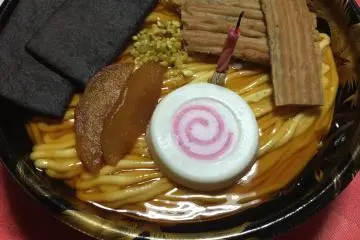 Ramen cake by Sweets Paradise.
