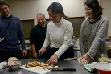 Learning How to Make Kitakata Ramen