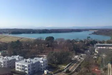 View of the lake and Mt. Fuji from the ferris wheel.